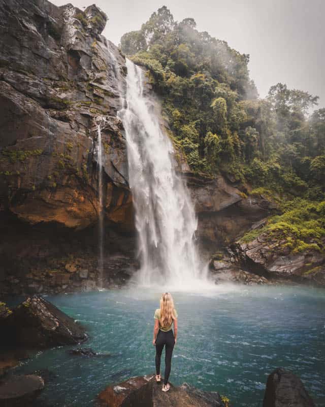 aberdeen-falls-sri-lanka-close aberdeen-falls-sri-lanka-close