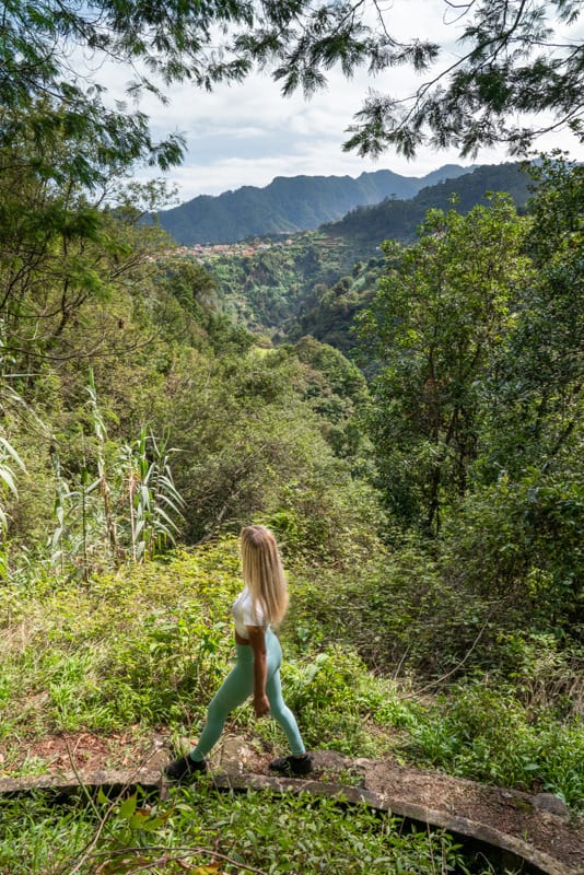 Agua-dโAlto-waterfall-levada-view Agua-d'Alto-waterfall-levada-view