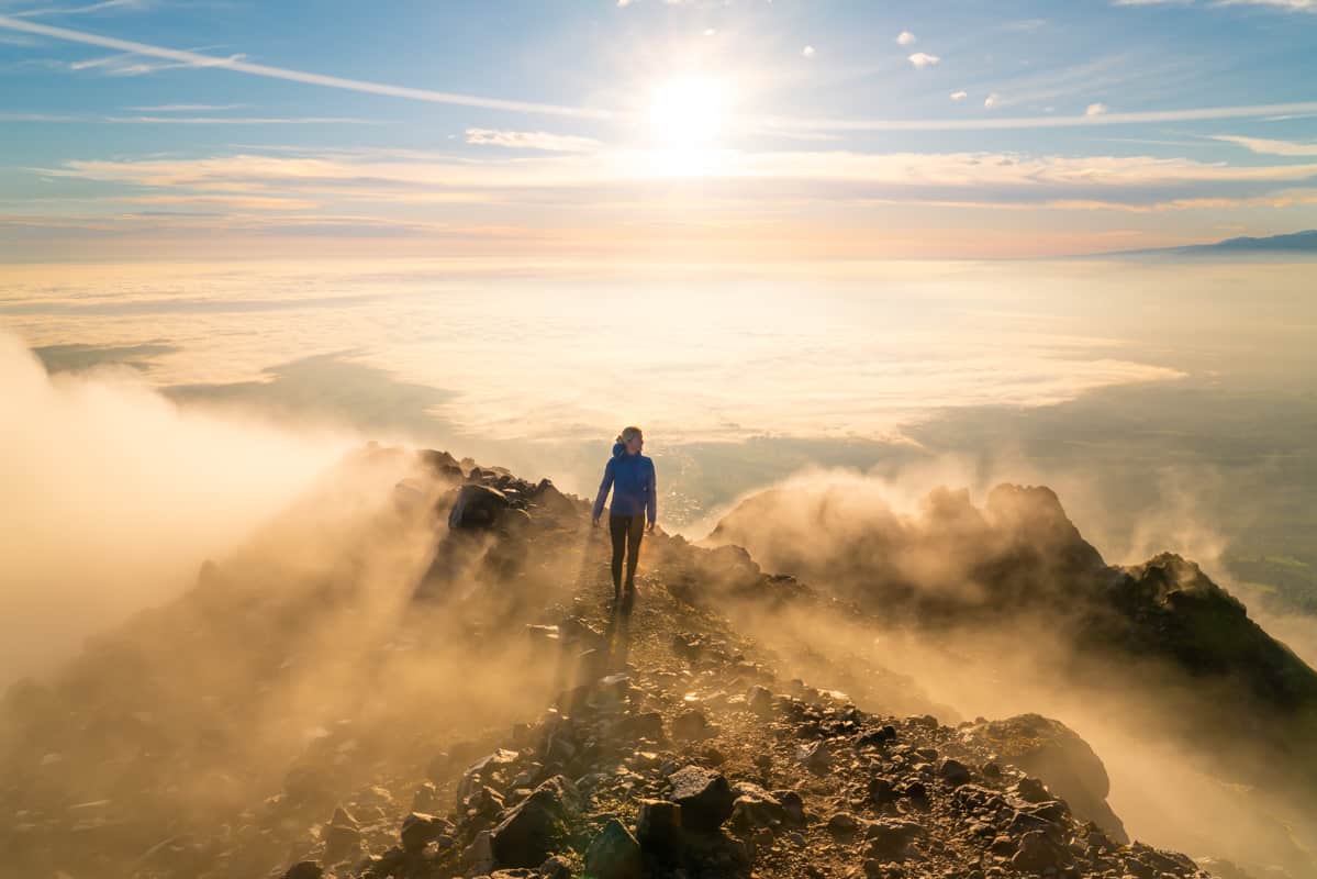 arenal-volano-hike-crater-steam arenal-volano-hike-crater-steam
