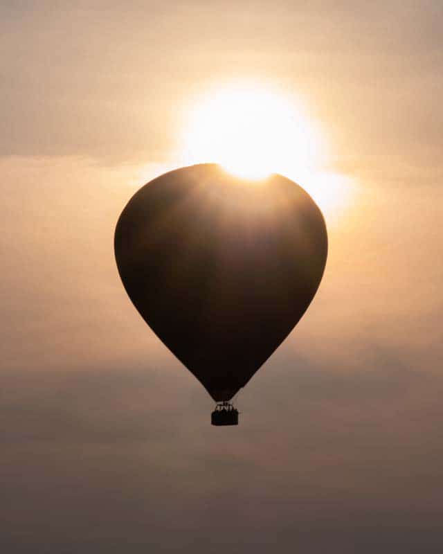 bagan-balloon-sunrise bagan-balloon-sunrise