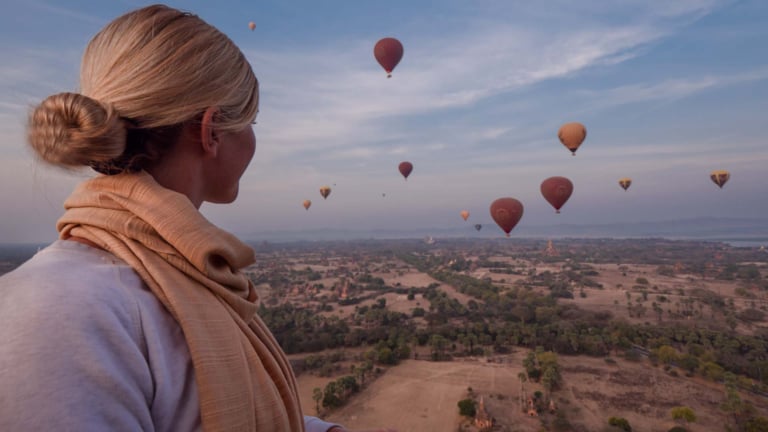 bagan-hot-air-balloon