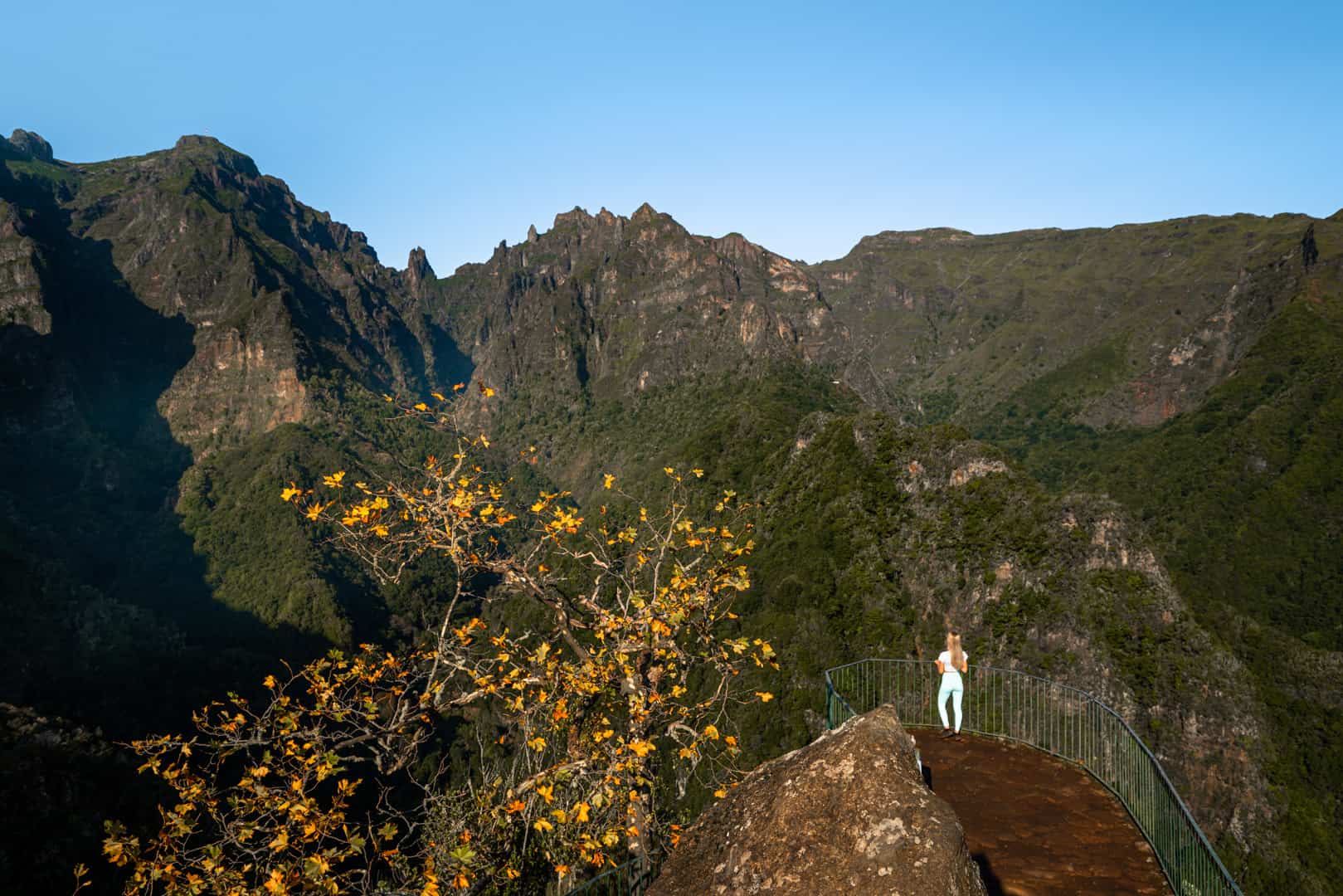 balcoes-viewpoint-madeira-clearsky