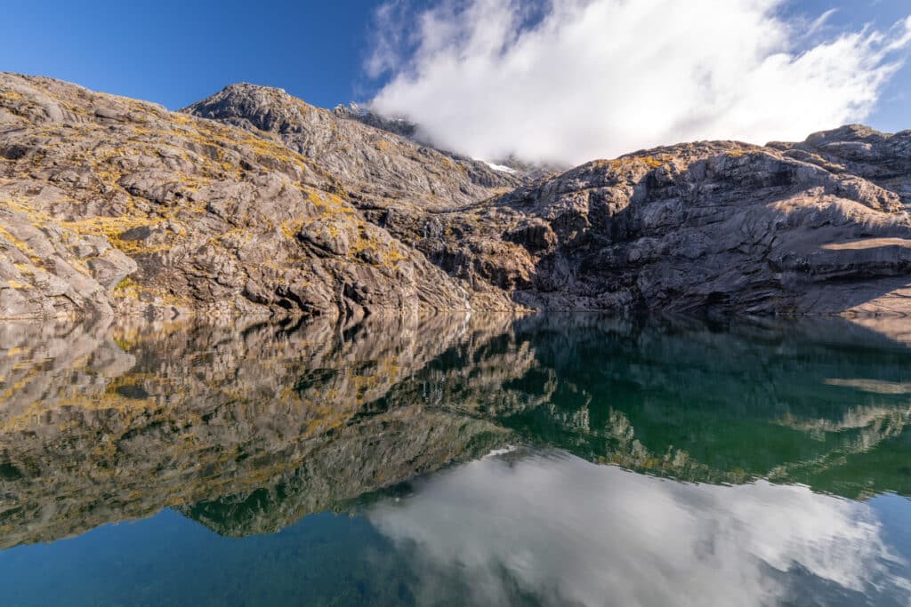 Black-lake-gertrude-saddle-hike