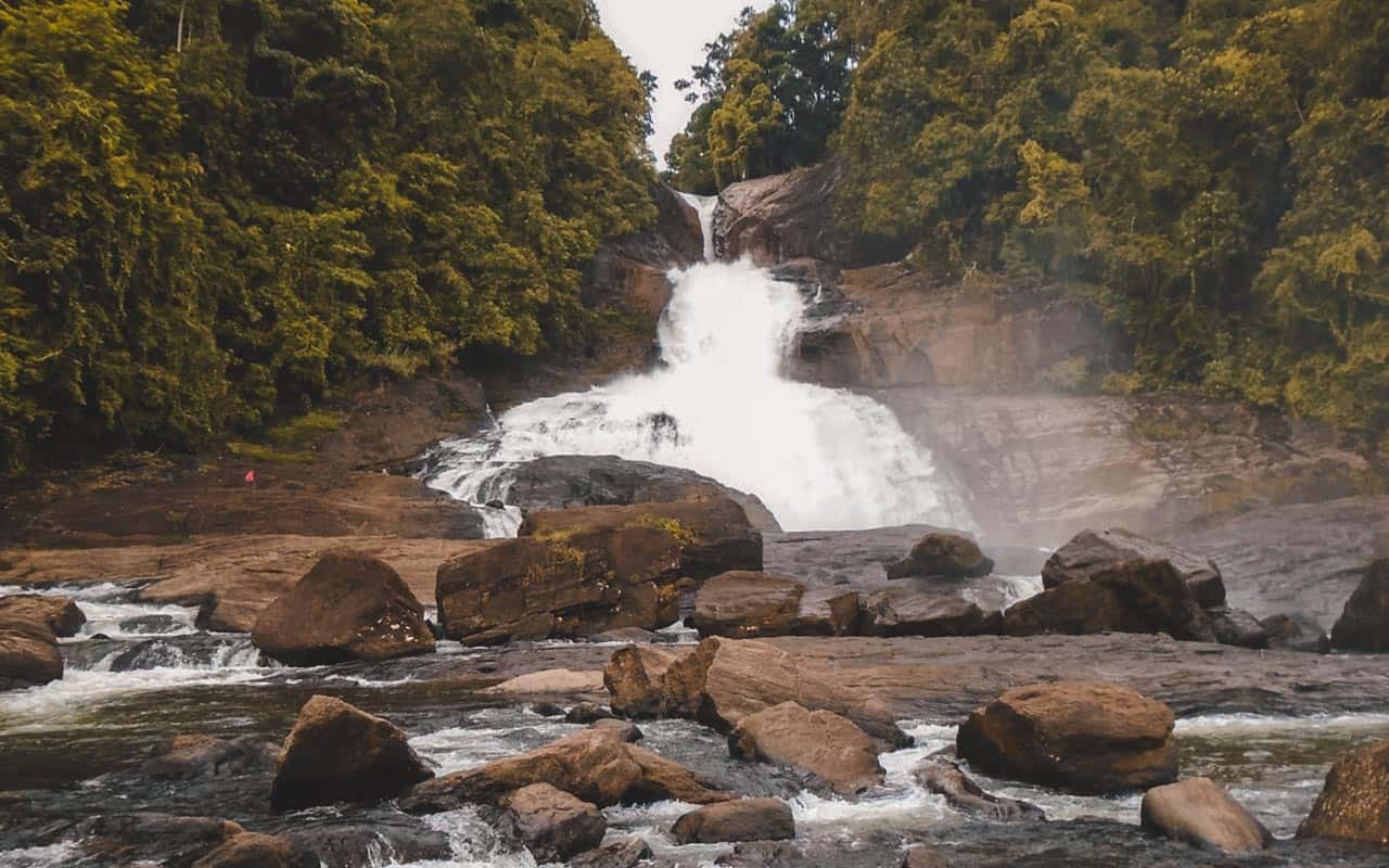 bopath-ella-falls-sri-lanka bopath-ella-falls-sri-lanka