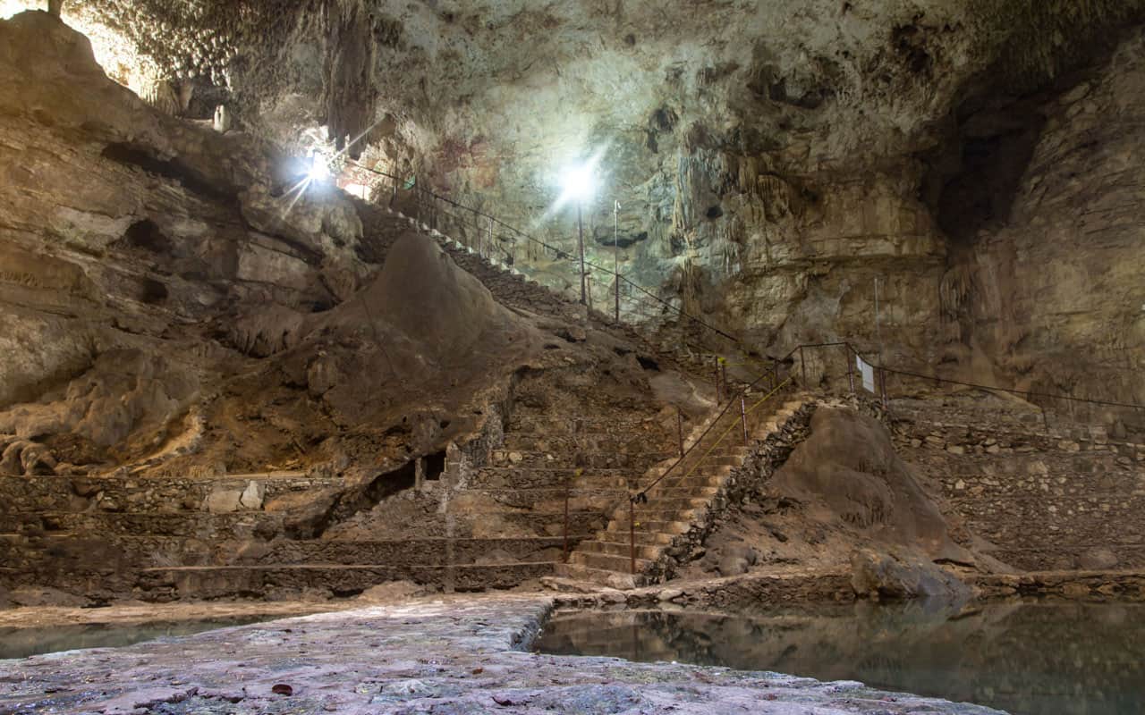 cenote-suytun-stairs