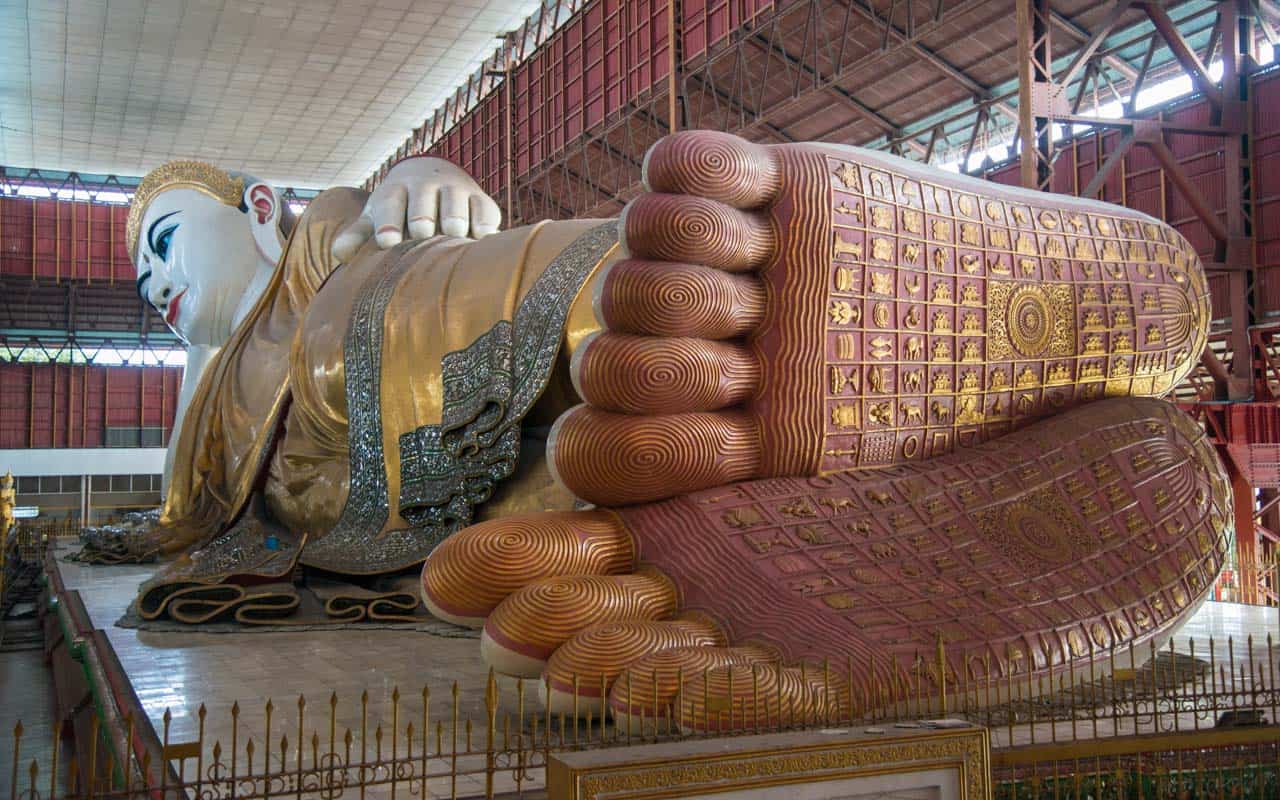Chaukhtatgyi Buddha Temple