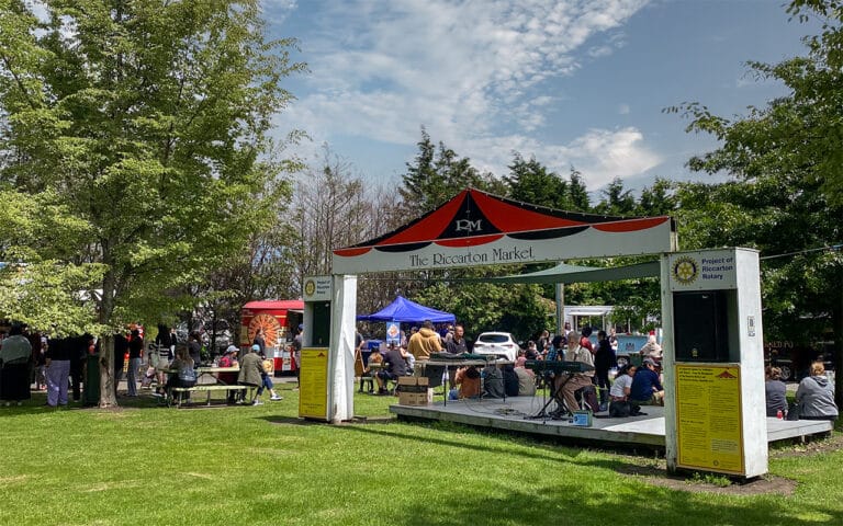 christchurch-market-riccarton