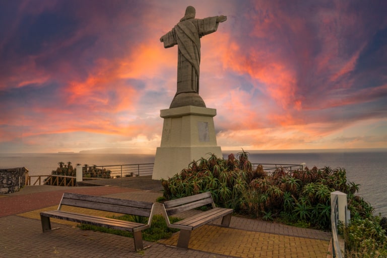 cristo-rei-sunrise-madeira