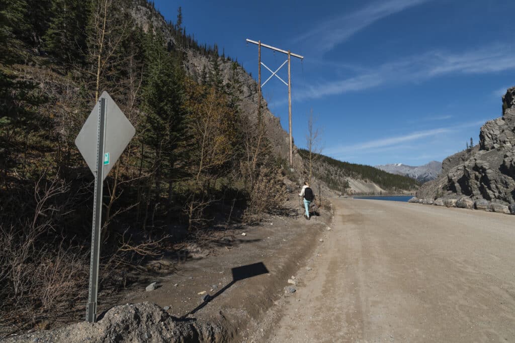 east-end-rundle-hike-trailhead