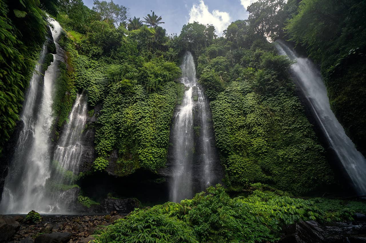 Fiji-waterfall-Lemukih-Bali Fiji-waterfall-Lemukih-Bali