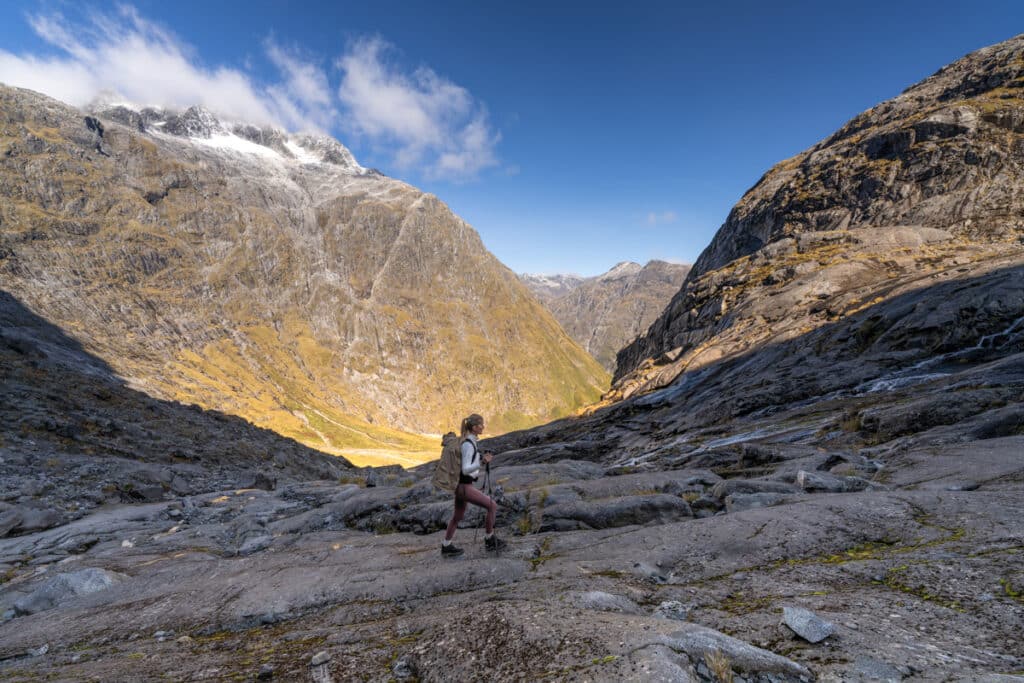 gertrude-saddle-hike-rock-slab