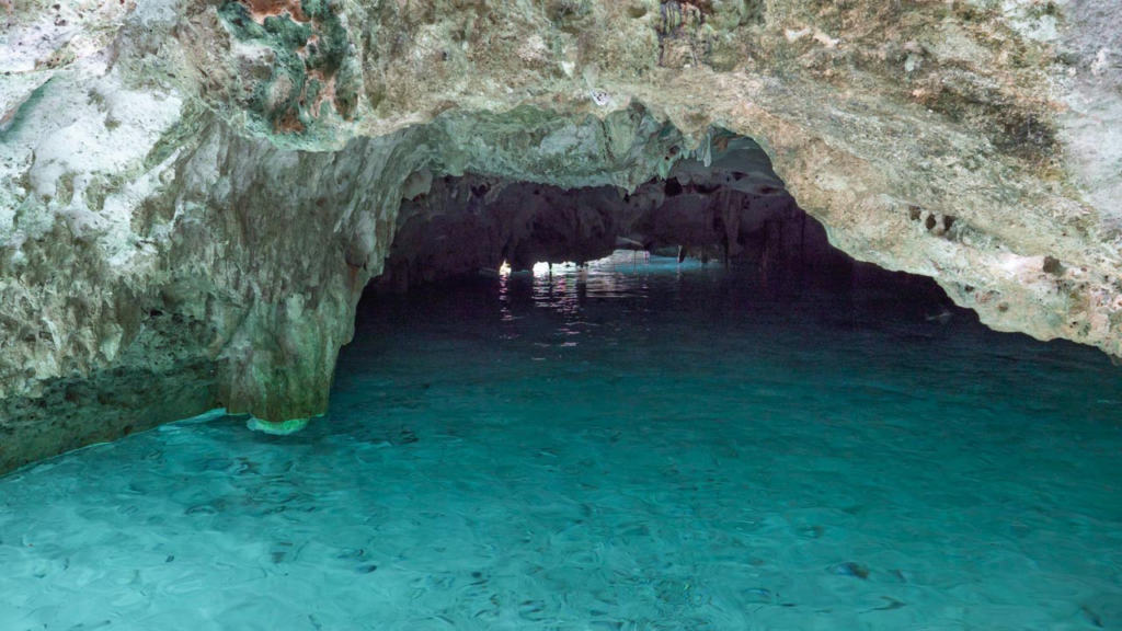 gran-cenote-tulum-cave