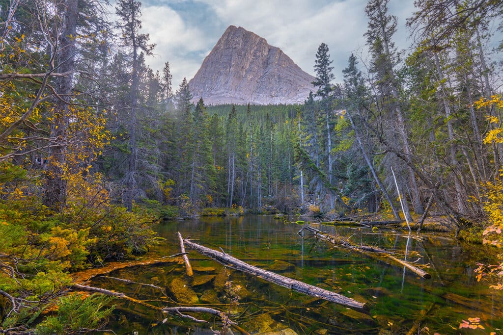 grassi-lake-ha-ling-peak-canmore