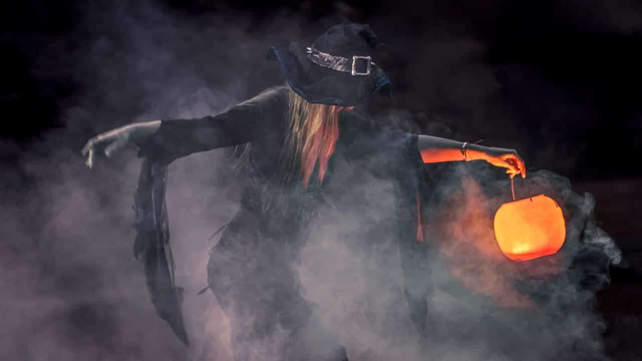 halloween-photoshoot-ideas