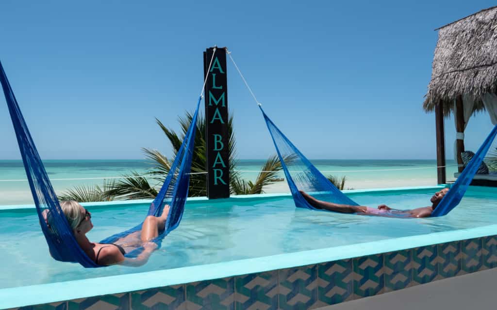 holbox-alma-bar