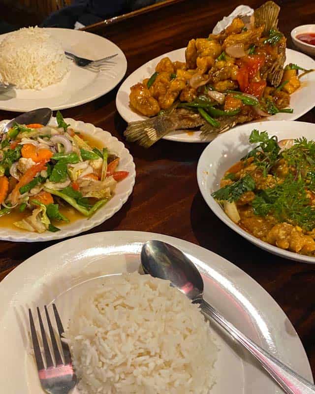 hpa-an-bamboo-restaurant-food hpa-an-bamboo-restaurant-food