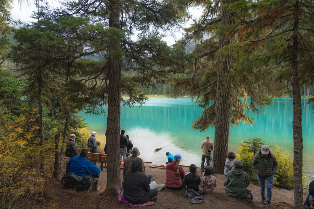 Joffre-lower-lakes-visitors
