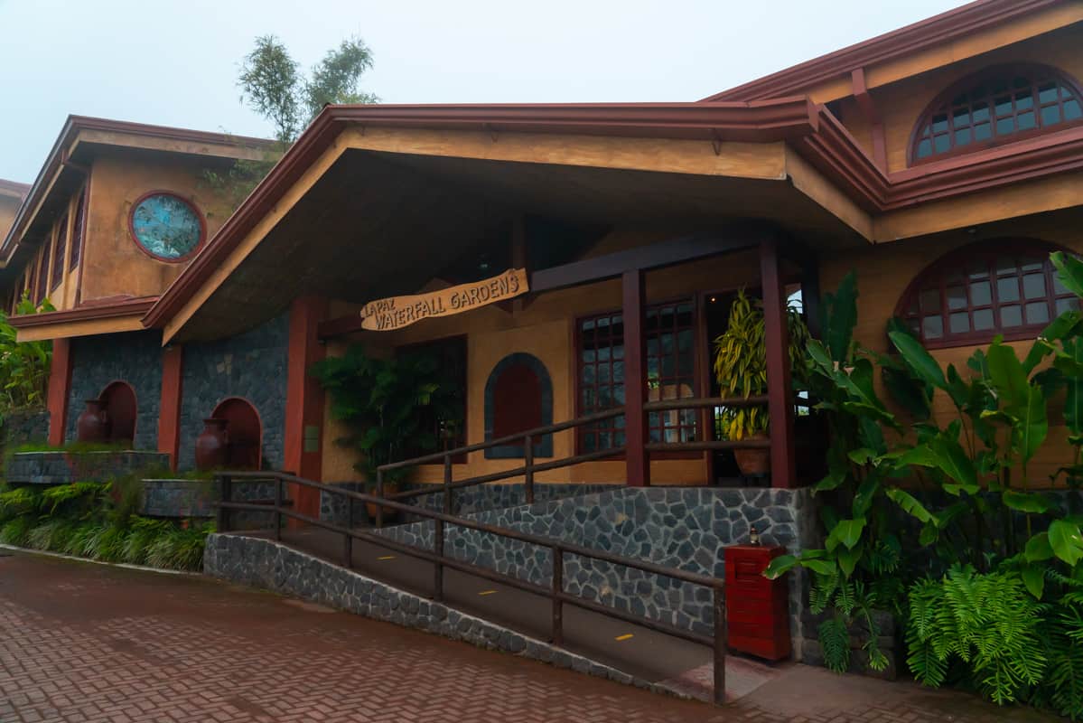 la-paz-waterfall-garden-entrance la-paz-waterfall-garden-entrance