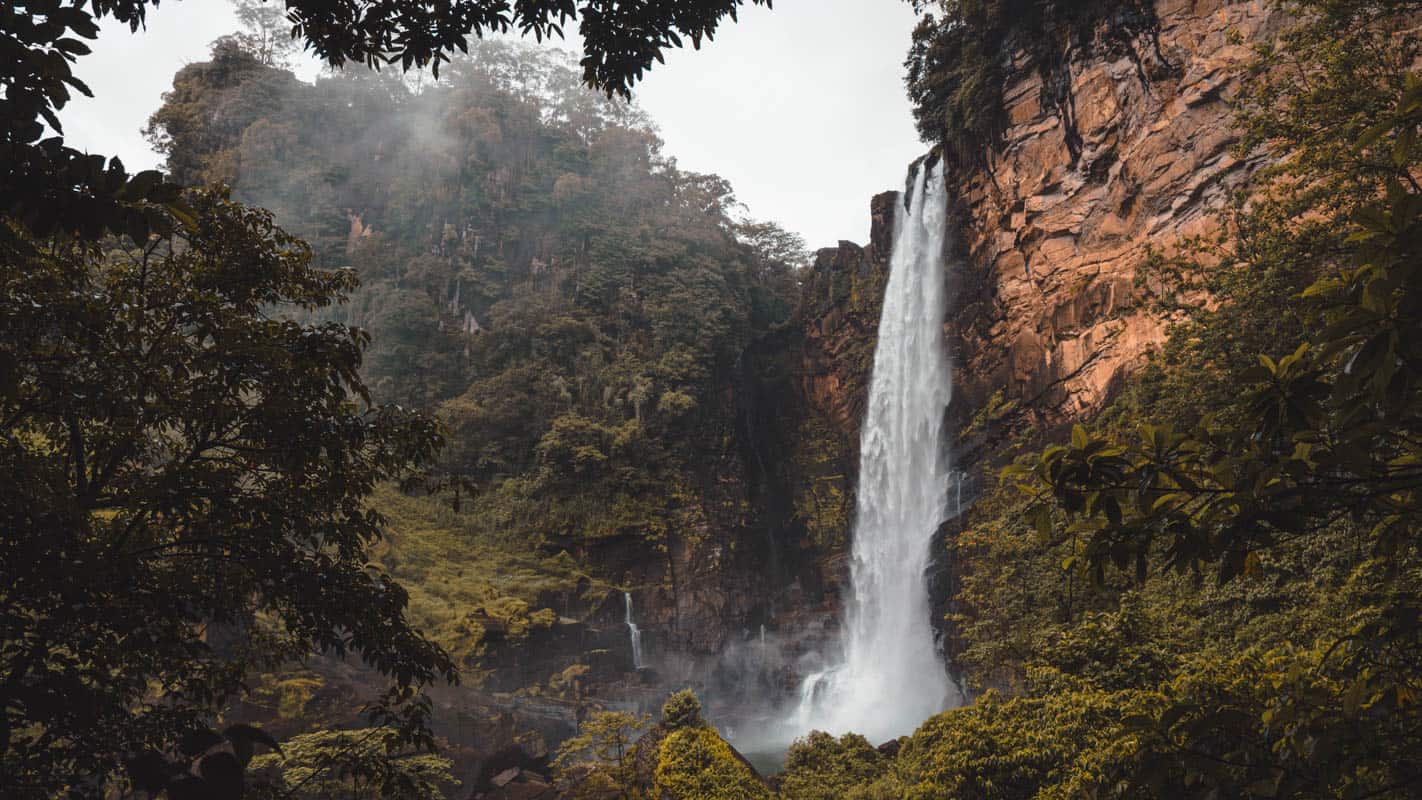 laxapana-falls-sri-lanka laxapana-falls-sri-lanka