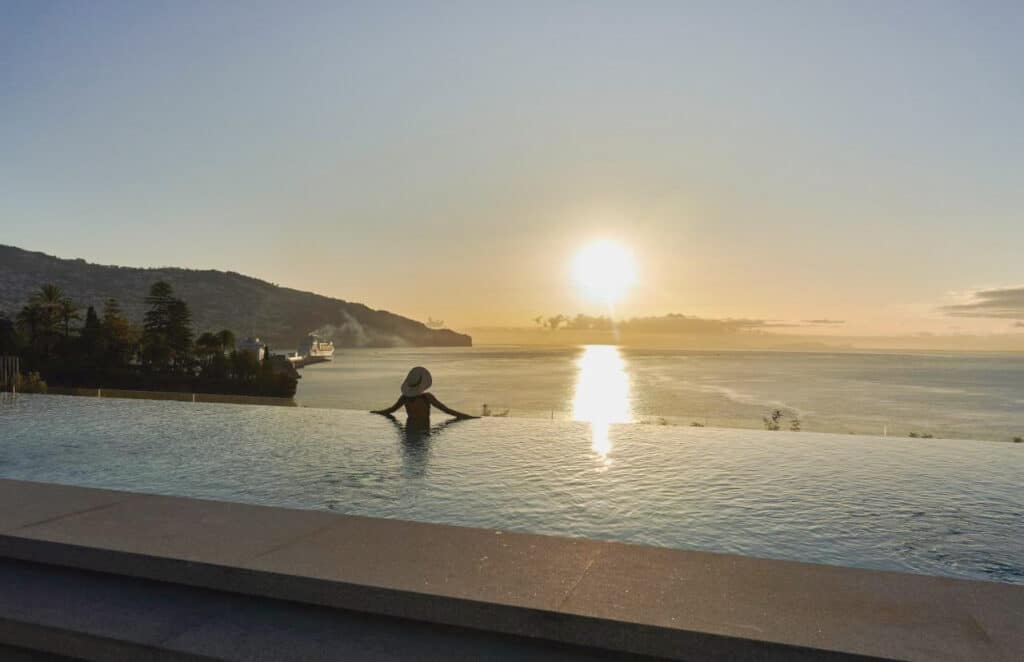 cliff-bay-madeira boutique-hotels-madeira-Les-Suites -The-Cliff-bay-room