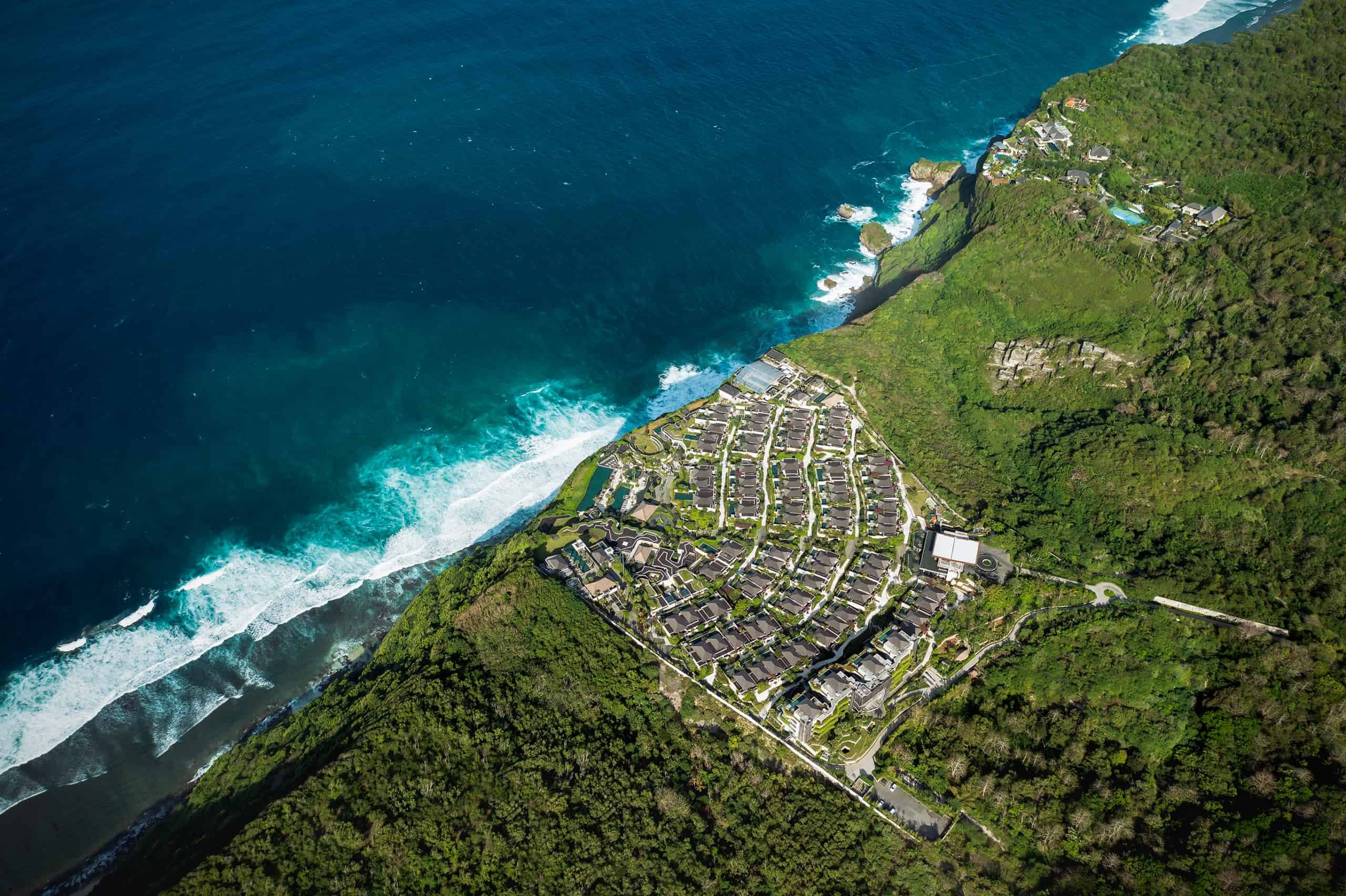 luxury-resort-video-six-senses-uluwatu luxury-resort-video-six-senses-uluwatu