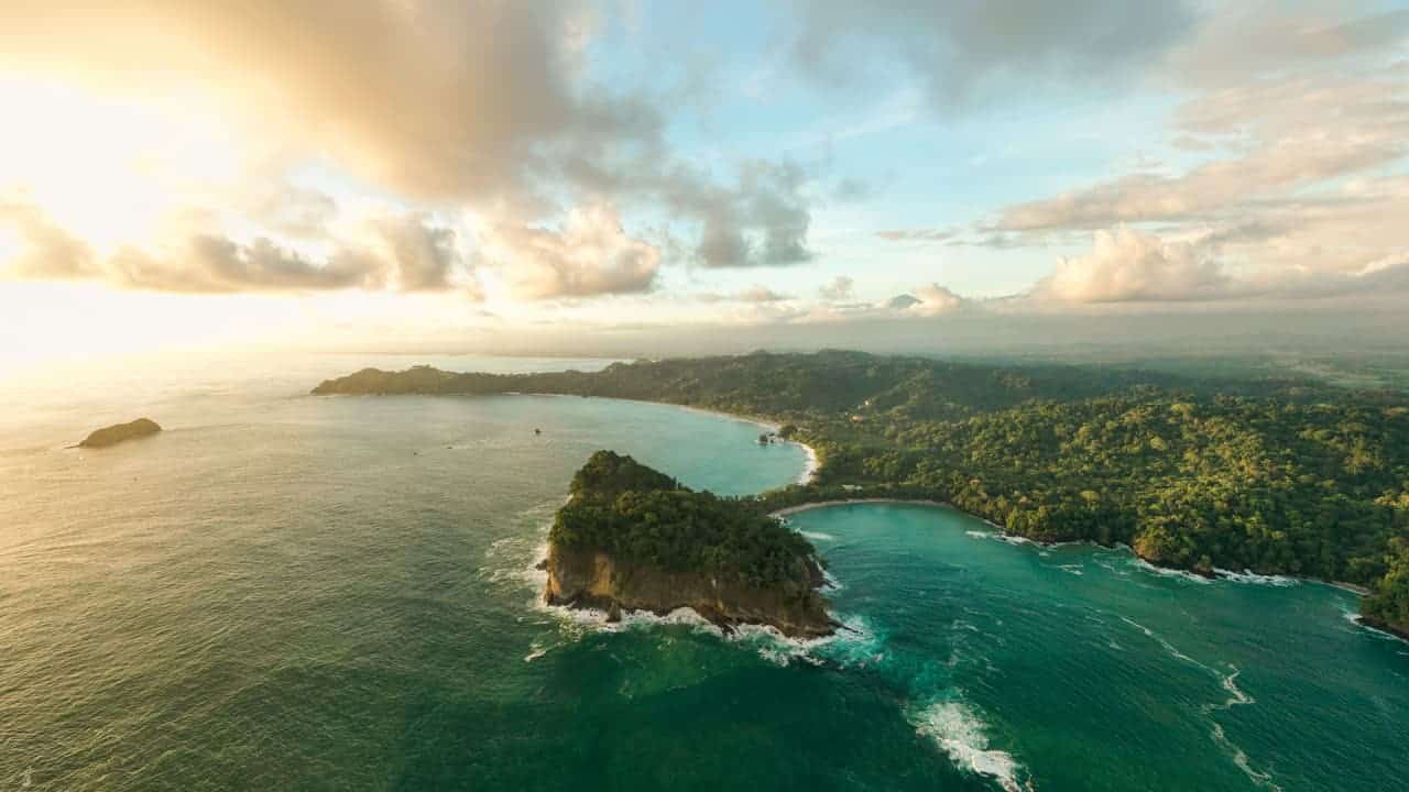 manuel-antonio-national-park-drone manuel-antonio-national-park-drone