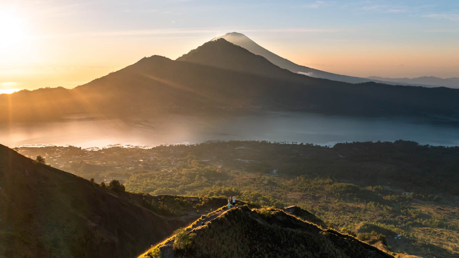 mount-batur-sunrise-trekking-drone mount-batur-sunrise-trekking-drone