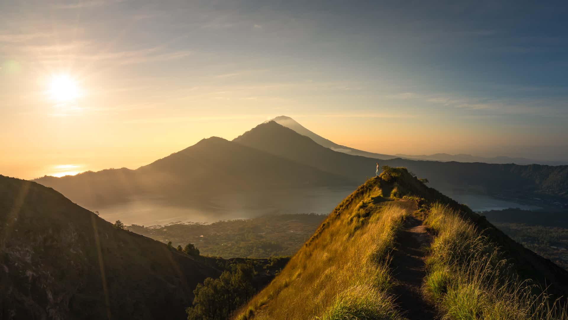 mount-batur-sunrise-trekking-rige mount-batur-sunrise-trekking-rige