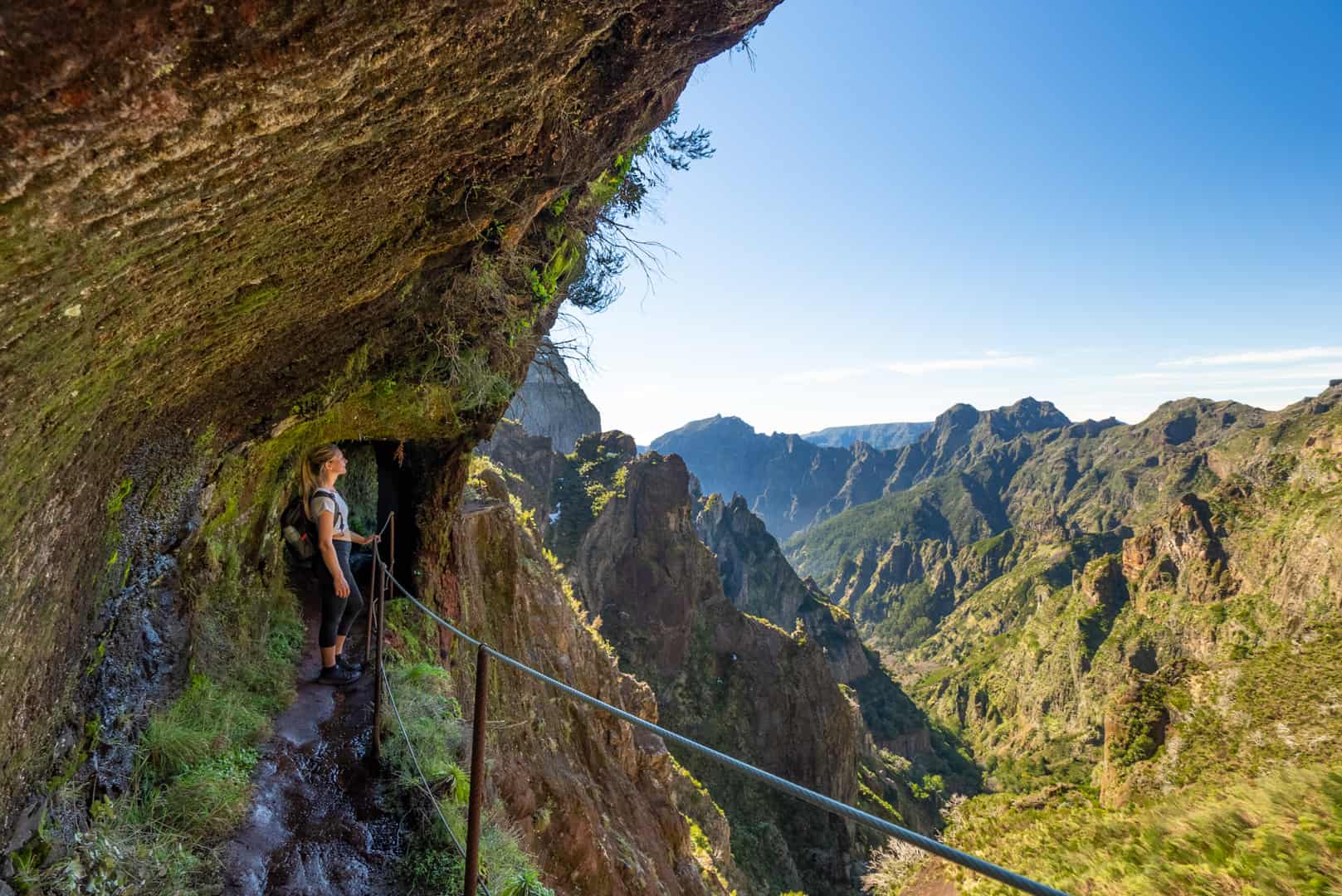 narrow-path-arieiro narrow-path-arieiro