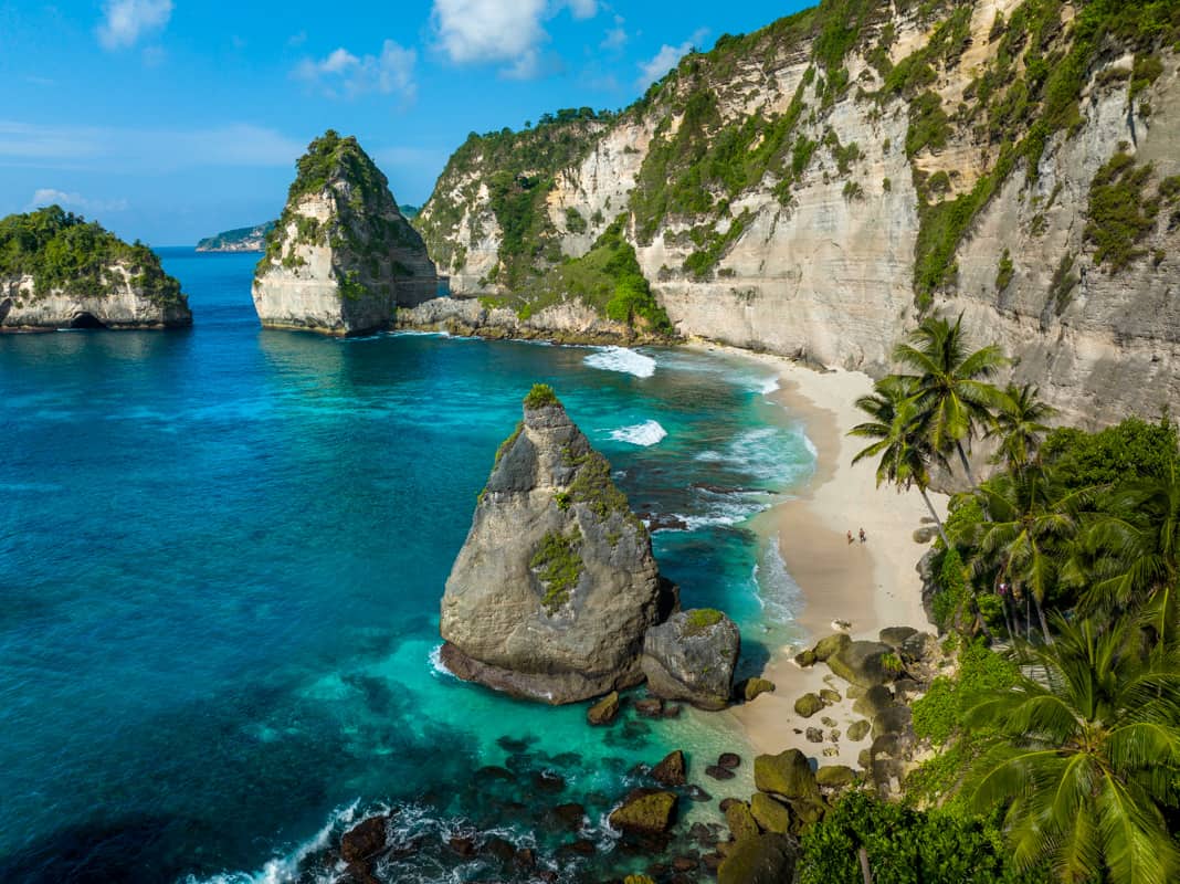 nusa-penida-beaches-diamond nusa-penida-beaches-diamond