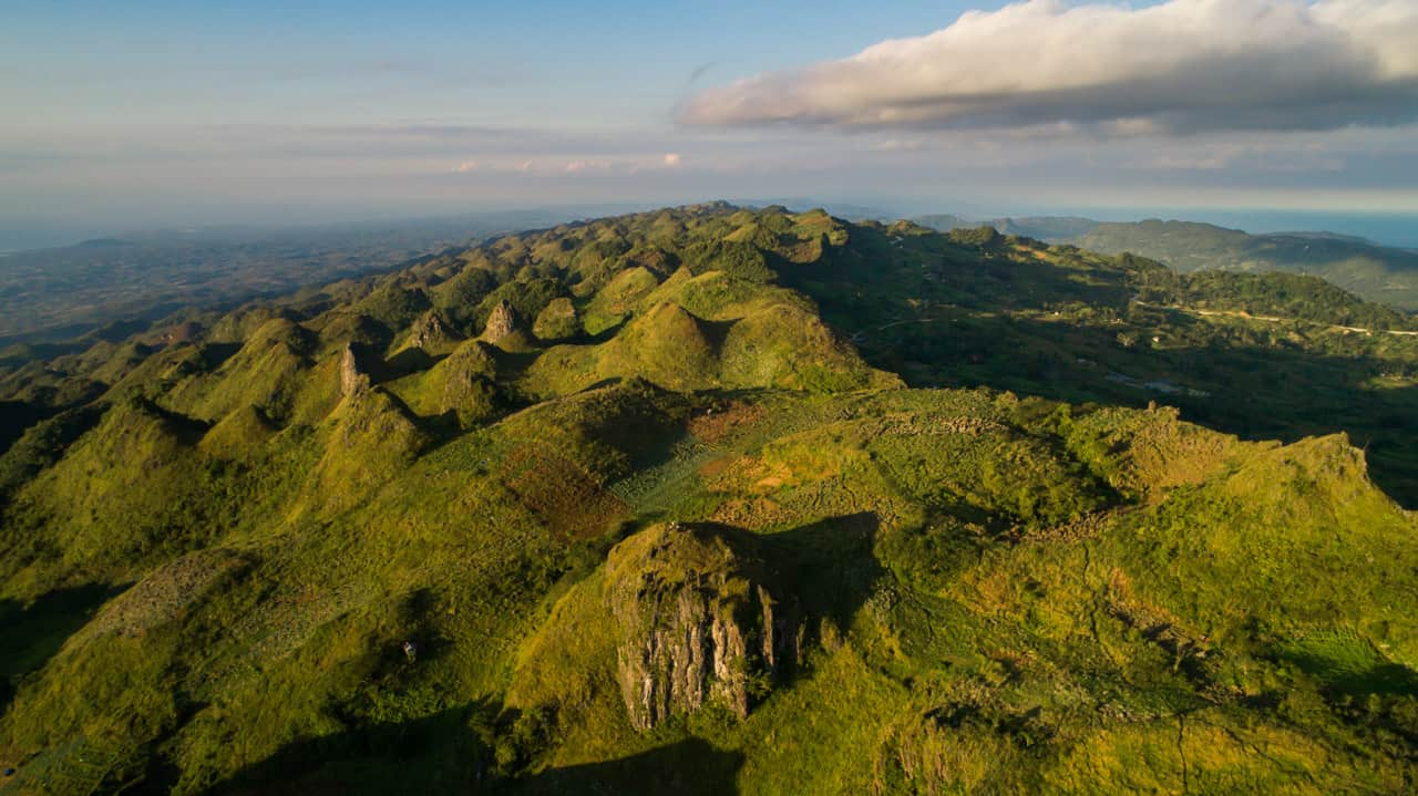 osmena-peak-hills-view