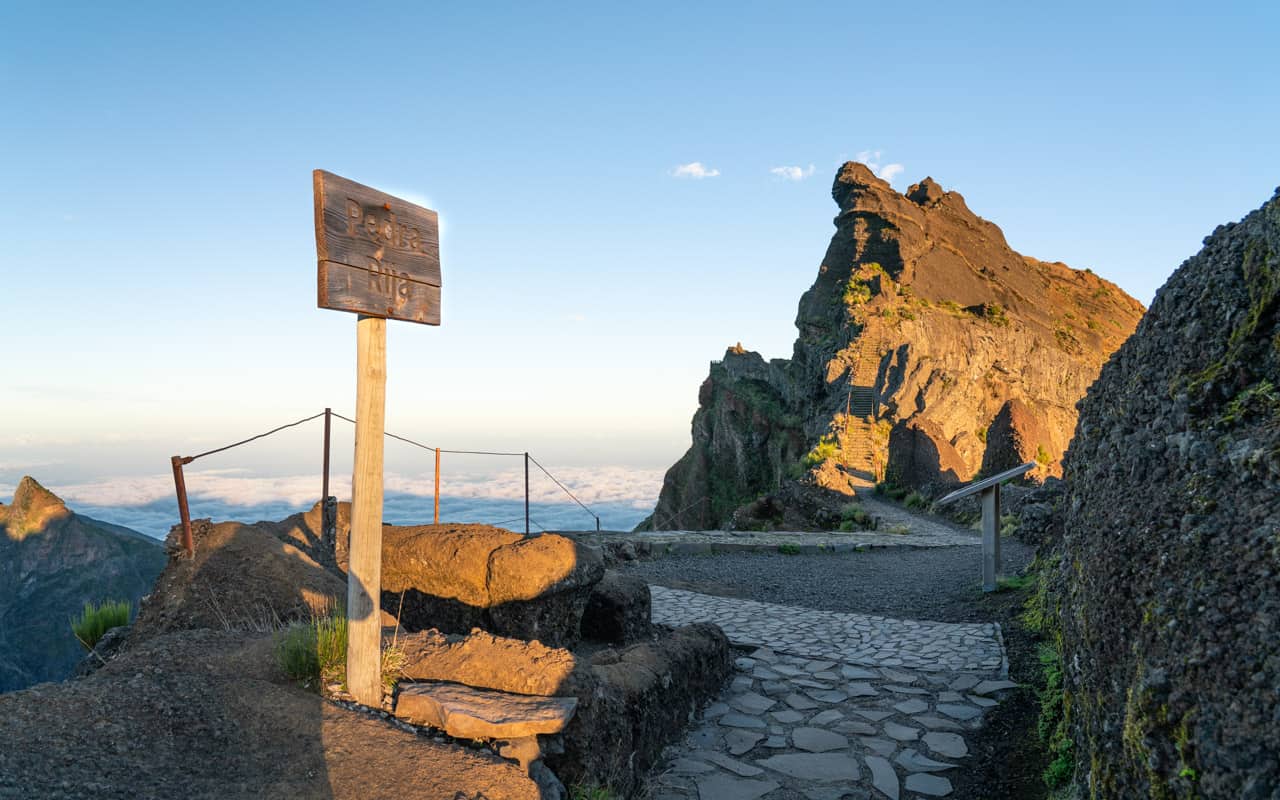 pedra-rija-viewpoint-pico-arieiro pedra-rija-viewpoint-pico-arieiro