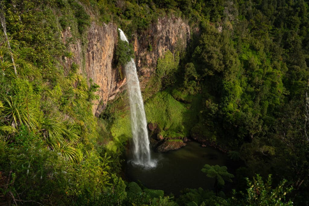 photo-spot-north-island-new-zealand-bridal-veil-falls