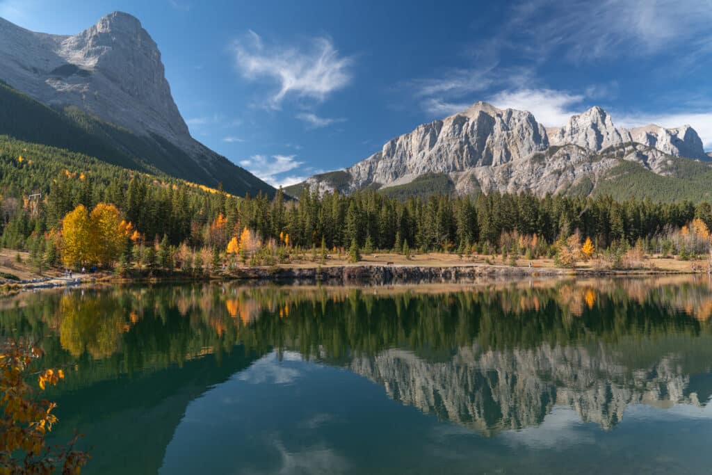 quarry-lake-reflection-canmore