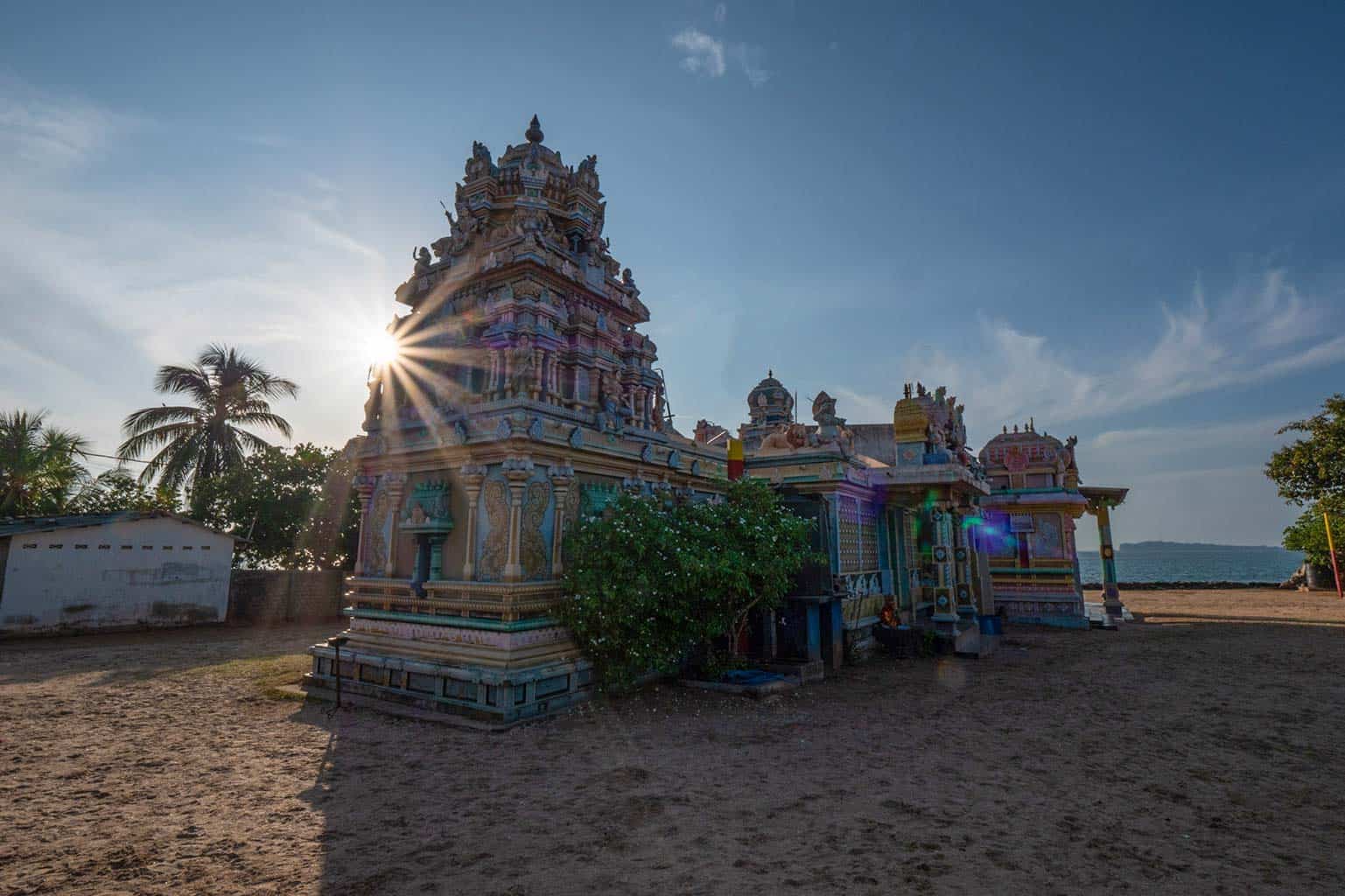 Salli-Muthumariyamman-temple-trincomalee Salli-Muthumariyamman-temple-trincomalee