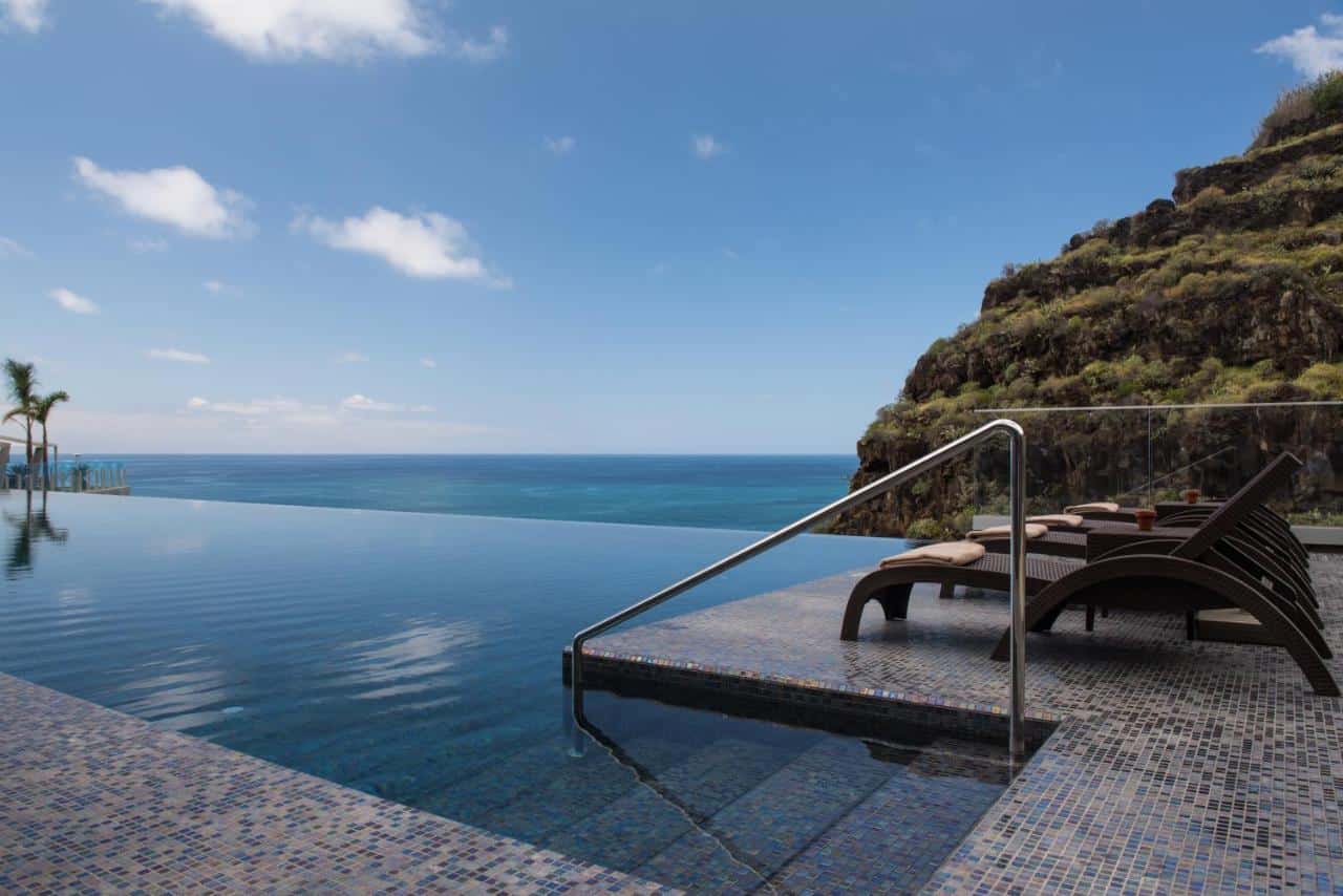 Savoy Saccharum outdoor pool boutique-hotels-madeira-Savoy Saccharum-outdoor