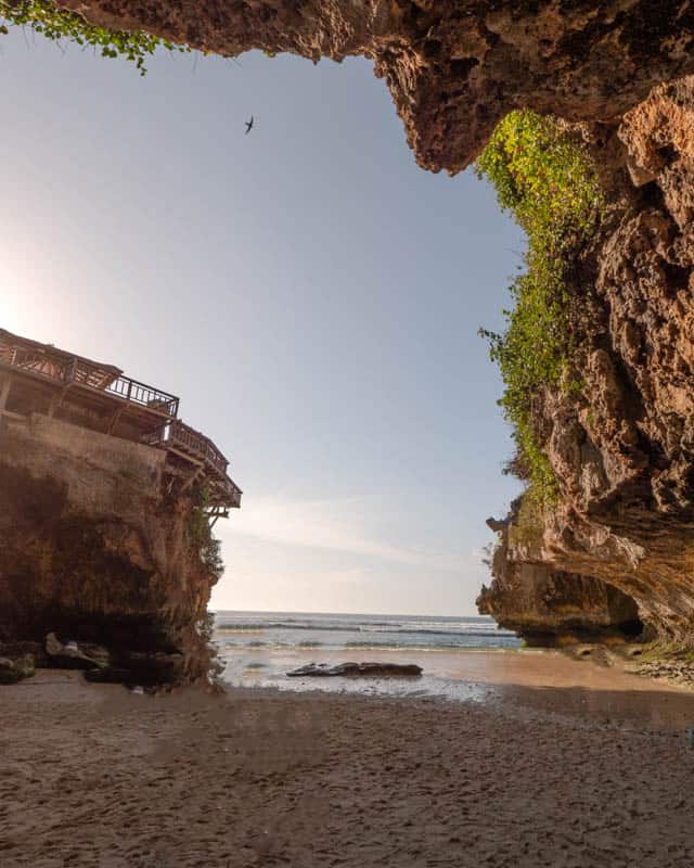 suluban-beach-bali-cave-beach suluban-beach-bali-cave-beach