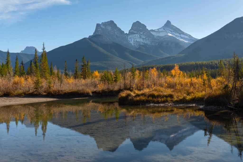 three-sisters-viewpoint-Canmore