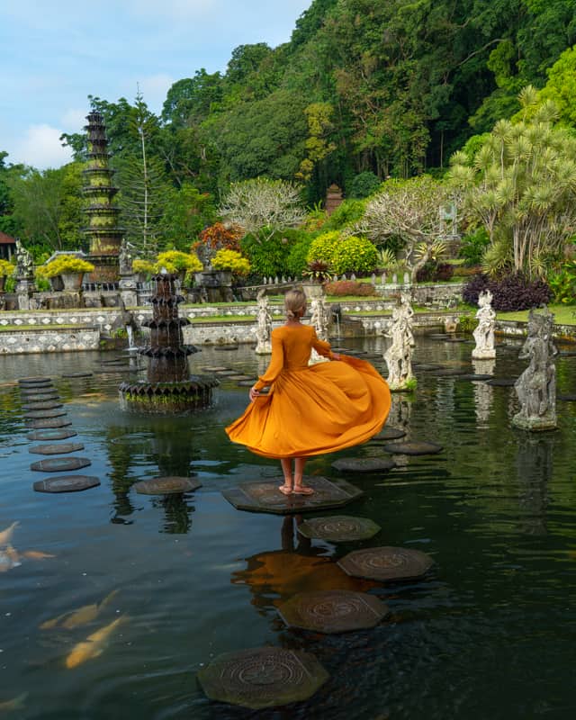 tirta-gangga-water-palace-bali-twirl tirta-gangga-water-palace-bali-twirl