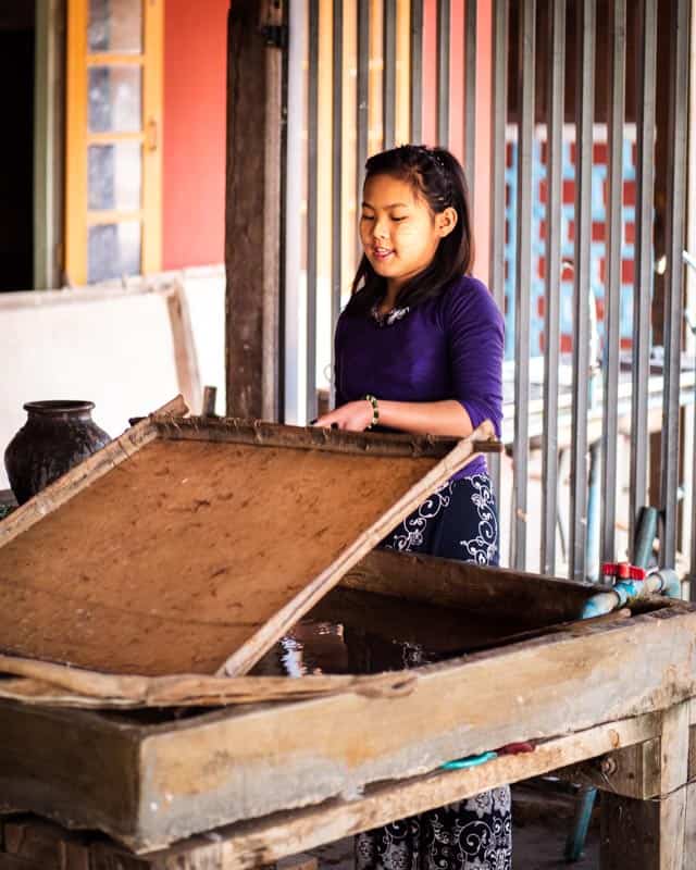 umbrella-paper-inle-lake