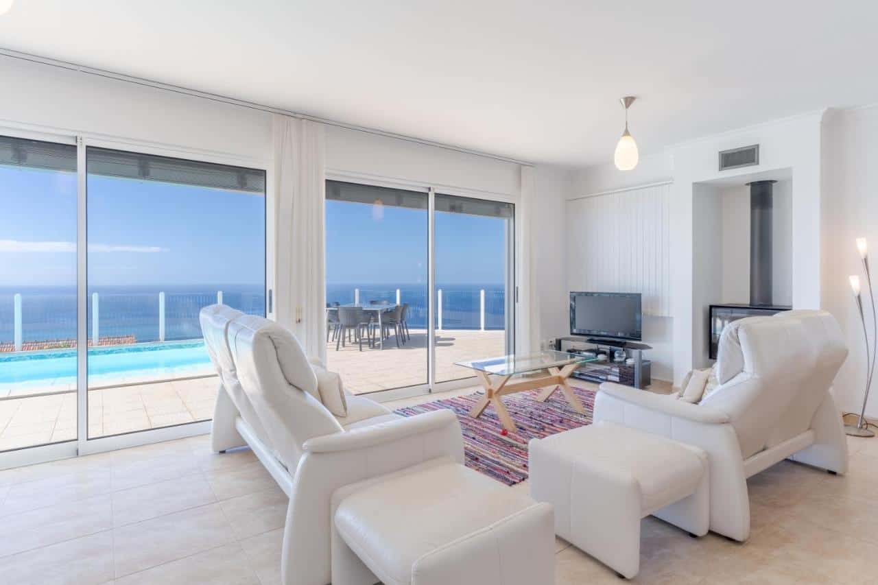 Vila El Do Mar livingroom Vila El Do Mar livingroom