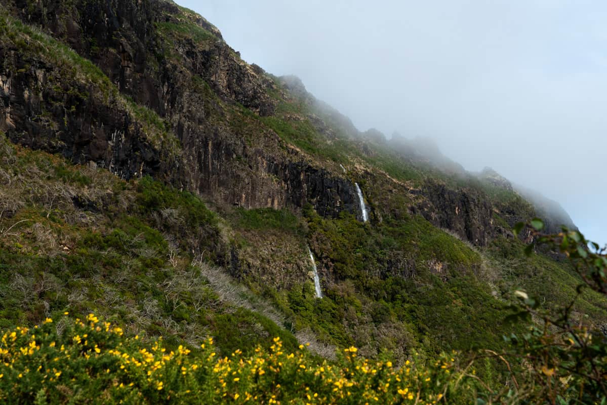 waterfalls-in-madeira waterfalls-in-madeira