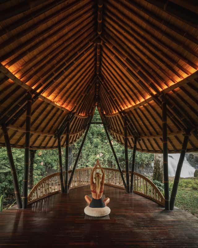 yoga-shala-nirjhara-bali