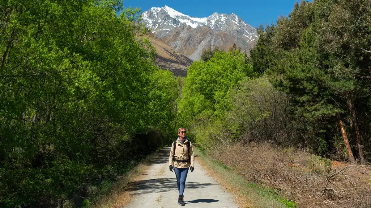 glenorchy-walkway-path-view