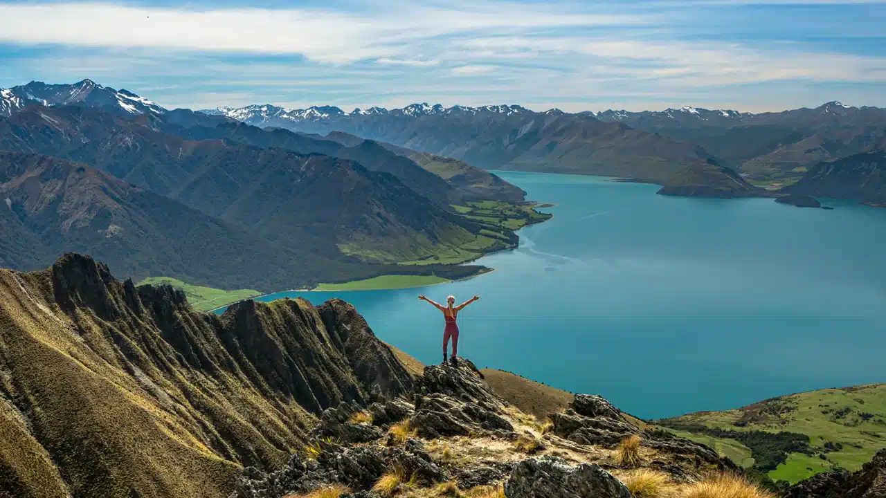 isthmus-peak-lake-hawea-viewpoint-ilse- isthmus-peak-lake-hawea-viewpoint-ilse-