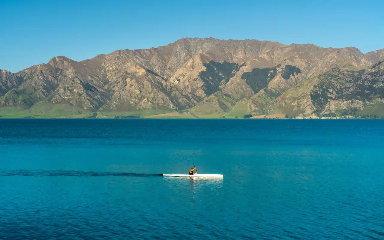 kayak-lake-hawea kayak-lake-hawea