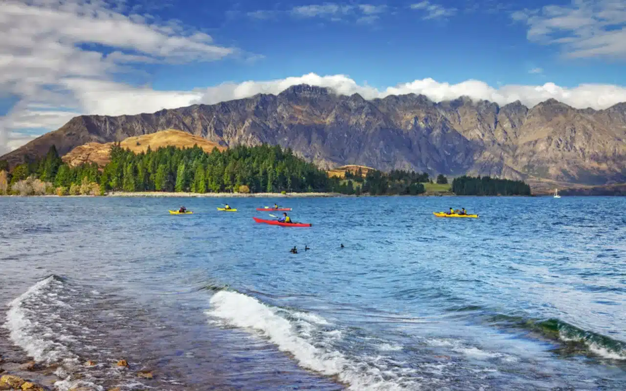 kayak-queenstown kayak-queenstown