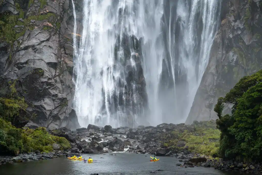 milford-sound-kayak