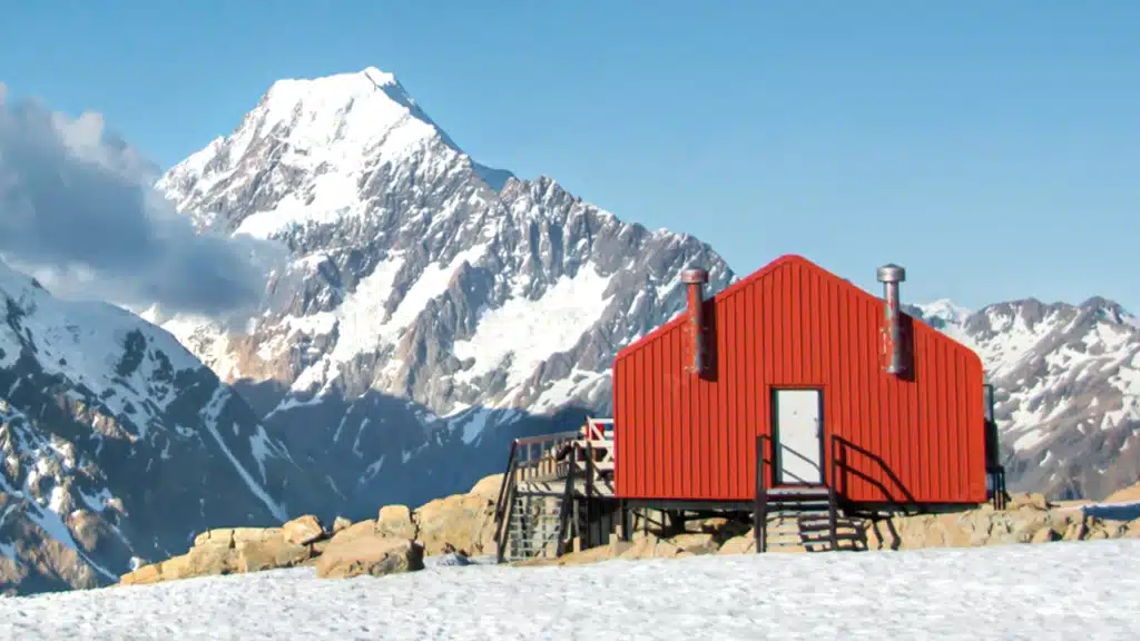 Mueller-Hut-New-Zealand