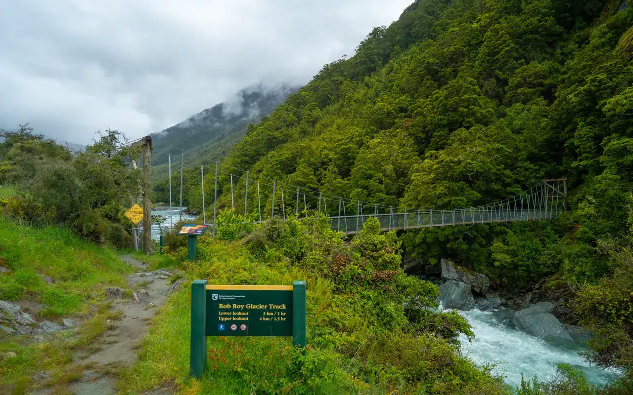 rob-roy-glacier-track-swing-bridge rob-roy-glacier-track-swing-bridge
